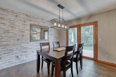 Move right into this updated 4 bedroom 3 full bath ranch with - photo 16