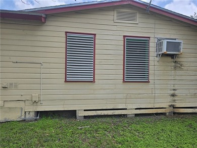 Located in Corpus Christi, this 2-bedroom, 1-bathroom home - photo 20