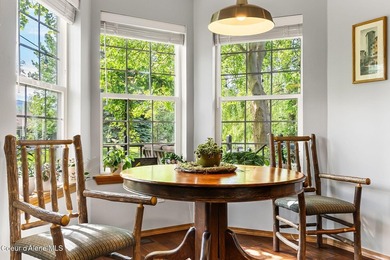 Beautifully maintained 4-bedroom (1 currently used as an office) - photo 22