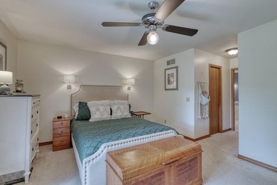 Move right into this updated 4 bedroom 3 full bath ranch with - photo 23