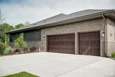 Another Amazing Robertson Homes Community getting started. Hills - photo 35