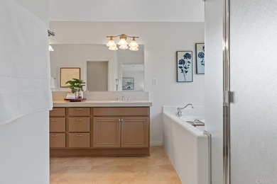 Beautifully upgraded home in the highly sought-after Amante - photo 47