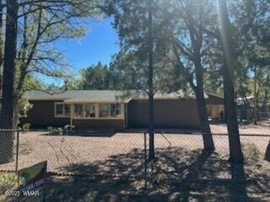Rainbow Lake Home For Sale in Lakeside Arizona