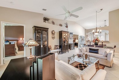 Warm and inviting villa in desirable Bridgeport Cove in the 55+ - photo 11