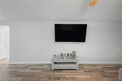Welcome to this beautifully maintained one-owner pool home - photo 22