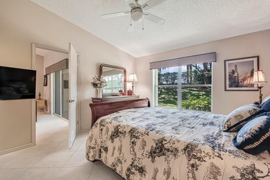 Warm and inviting villa in desirable Bridgeport Cove in the 55+ - photo 24