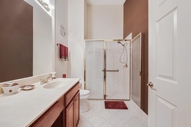 Warm and inviting villa in desirable Bridgeport Cove in the 55+ - photo 27