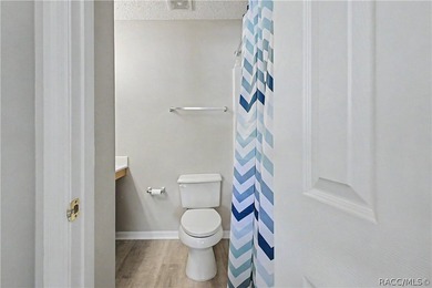 Welcome to this beautifully maintained one-owner pool home - photo 40