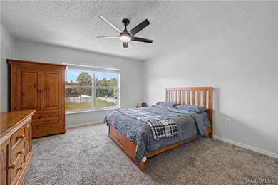 Welcome to this beautifully maintained one-owner pool home - photo 42