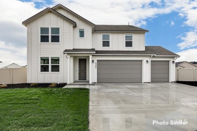Lake Home Sale Pending in Caldwell, Idaho