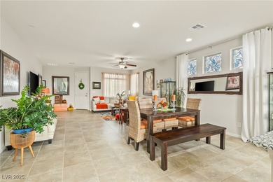 Welcome to this charming single-family home, thoughtfully - photo 12