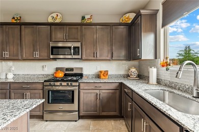 Welcome to this charming single-family home, thoughtfully - photo 14