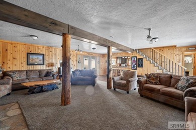 The Davis Lodge at Loafer Creek Falls lies just below Clifton - photo 17
