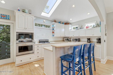 Experience the best of coastal living on the beautiful shores of - photo 20