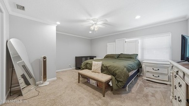 Welcome to this beautifully renovated 4-bedroom, 3-bathroom - photo 21