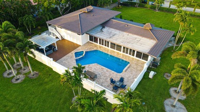 (private lake, pond, coastal) Home For Sale in Plantation Florida