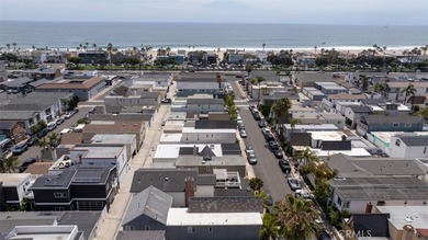 This meticulously maintained 4-bedroom, 2-bath Newport Shores - photo 32