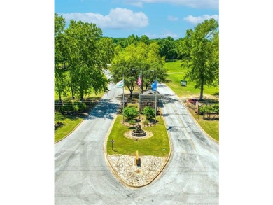 Seller is Motivated Welcome to this beautiful, single-family - photo 38