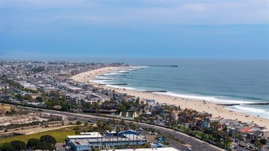 This meticulously maintained 4-bedroom, 2-bath Newport Shores - photo 45