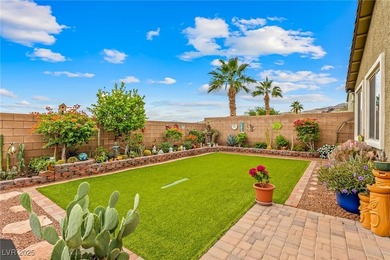 Welcome to this charming single-family home, thoughtfully - photo 47
