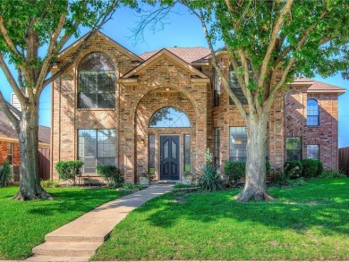 Lake Ray Hubbard Home For Sale in Rowlett Texas