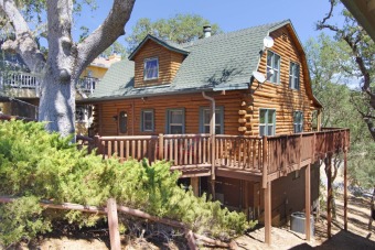 Cozy Log Cabin Move-In Ready - Lake Home For Sale in Bradley, California