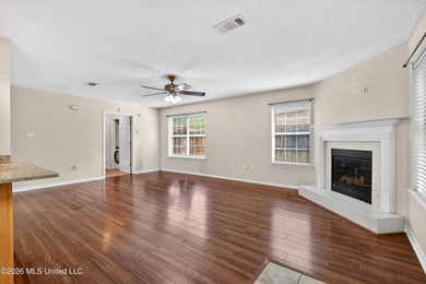 Motivated sellers! This move-in ready property features a new - photo 11