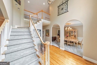 Welcome to exceptional golf course living in sought-after - photo 8