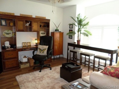 This charming residence, boasting three bedrooms and two - photo 19