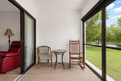 Beautifully renovated lakefront corner first-floor condo - photo 22