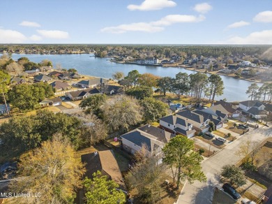 Motivated sellers! This move-in ready property features a new - photo 26