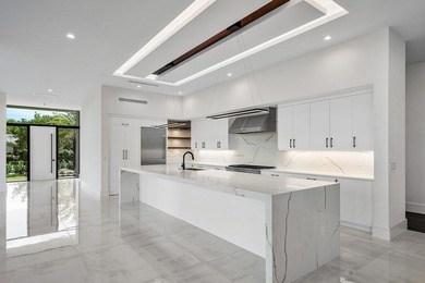 Built by Marc Julien and completed in 2021, this modern - photo 5