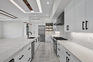 Built by Marc Julien and completed in 2021, this modern - photo 6