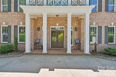 Welcome to this beautifully maintained, move-in ready home - photo 6