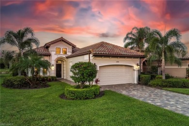 Lake Home For Sale in Fort Myers, Florida
