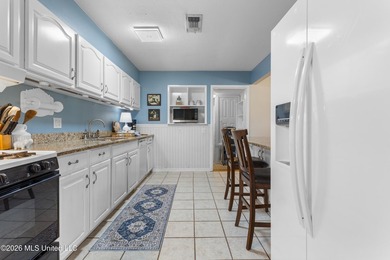 Welcome home to this beautifully maintained one-owner home in - photo 11