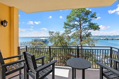 WATERFRONT END UNIT WITH DEEDED BOAT SLIP & LIFT!This spacious - photo 15