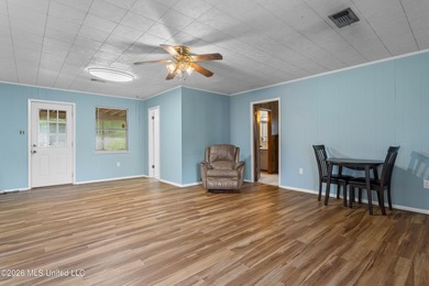 Welcome home to this beautifully maintained one-owner home in - photo 16