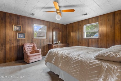Welcome home to this beautifully maintained one-owner home in - photo 19