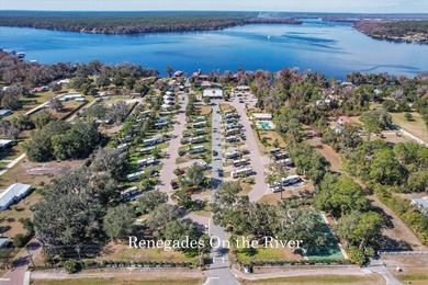 Beautifully remodeled lakefront 3-bedroom 2 bathroom home with - photo 33