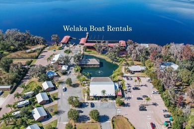 Beautifully remodeled lakefront 3-bedroom 2 bathroom home with - photo 34