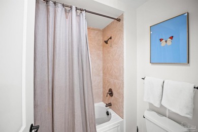WATERFRONT END UNIT WITH DEEDED BOAT SLIP & LIFT!This spacious - photo 46