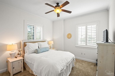 WATERFRONT END UNIT WITH DEEDED BOAT SLIP & LIFT!This spacious - photo 47