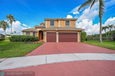 (private lake, pond, creek) Home For Sale in Miramar Florida