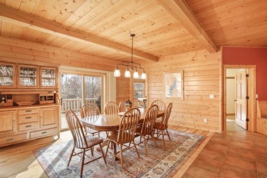 Tranquility, breathtaking lake views, privacy, and Northwoods - photo 12