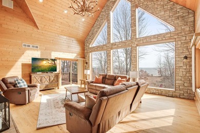 Tranquility, breathtaking lake views, privacy, and Northwoods - photo 13