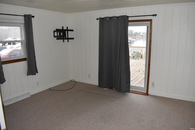 Charming cottage on a double lot with easement access to the - photo 15