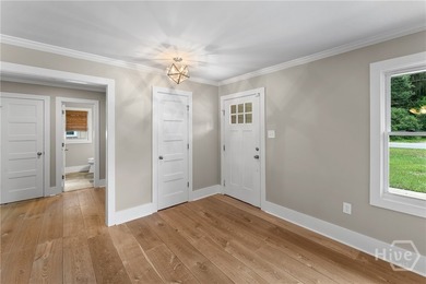 Welcome to your dream coastal retreat on highly sought-after - photo 6