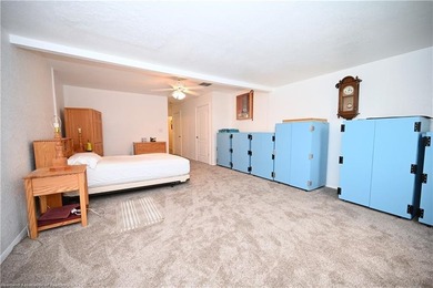 You must check out this updated townhome located on Edgewater Dr - photo 16