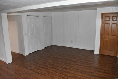 Charming cottage on a double lot with easement access to the - photo 17